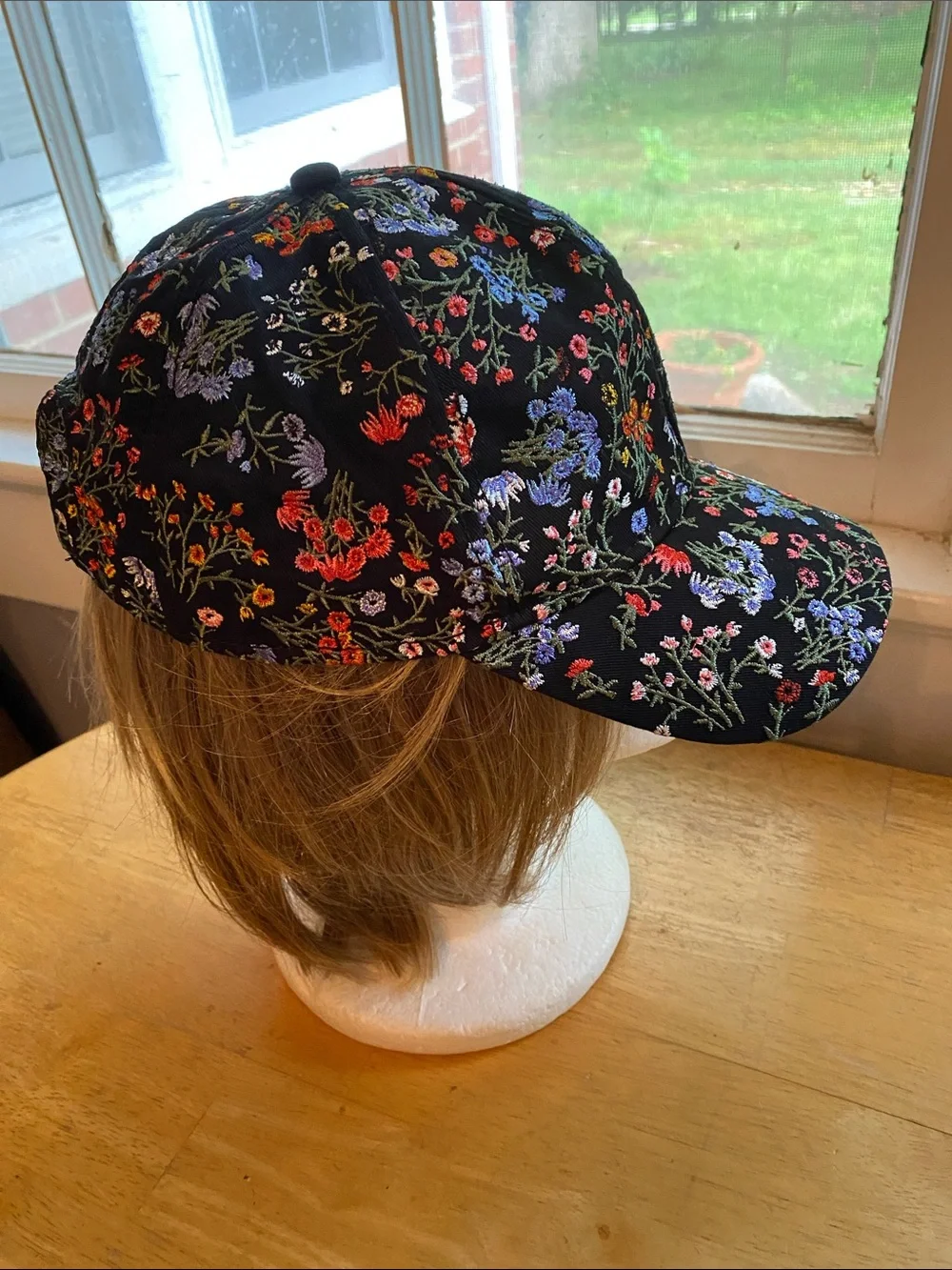 ! American Eagle baseball style hat like new